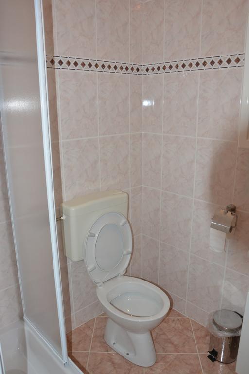 Apartments Petar & Anka Biograd Na Moru Oda fotoğraf