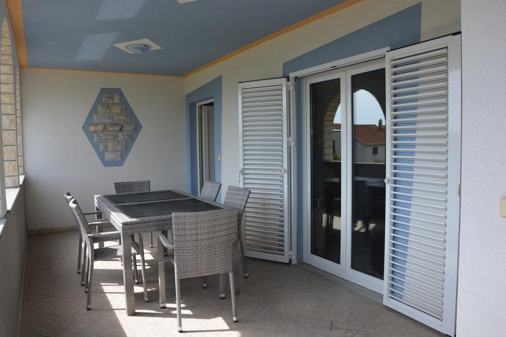 Apartments Petar & Anka Biograd Na Moru Dış mekan fotoğraf